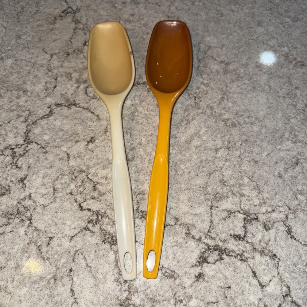 Vintage Lot 2 Foley Solid Serving Spoon Set Plastic Retro Orange Cream Read